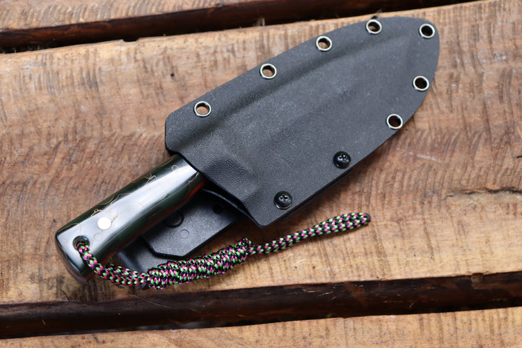 Amun GoMai - Lamina Knives