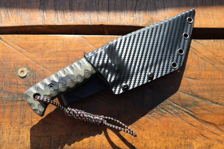 Minerva – Handgefertigtes Bushcraftmesser aus der Schweiz