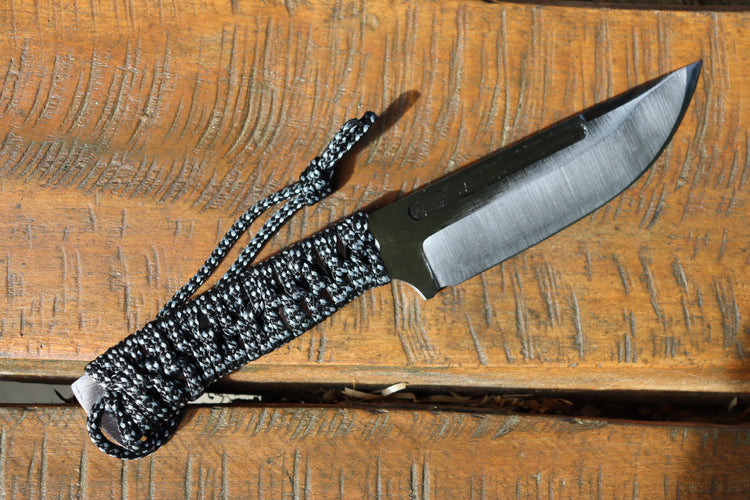 Neptun  – Handgefertigtes Qualitätsmesser Schweiz | LAMINA Knives"