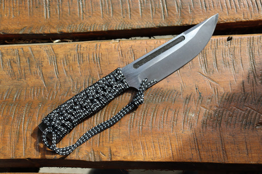 Neptun  – Handgefertigtes Qualitätsmesser Schweiz | LAMINA Knives"