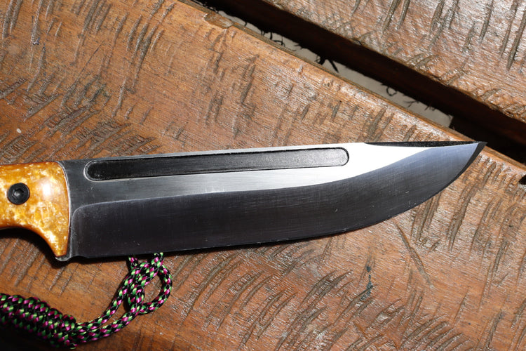 Hadrian Messer | Handgefertigtes Schweizer Bushcraftmesser – LAMINA Knives