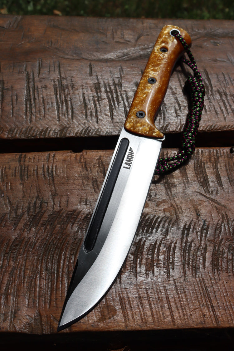 Hadrian Bushcraftmesser von LAMINA Knives – handgefertigt in der Schweiz