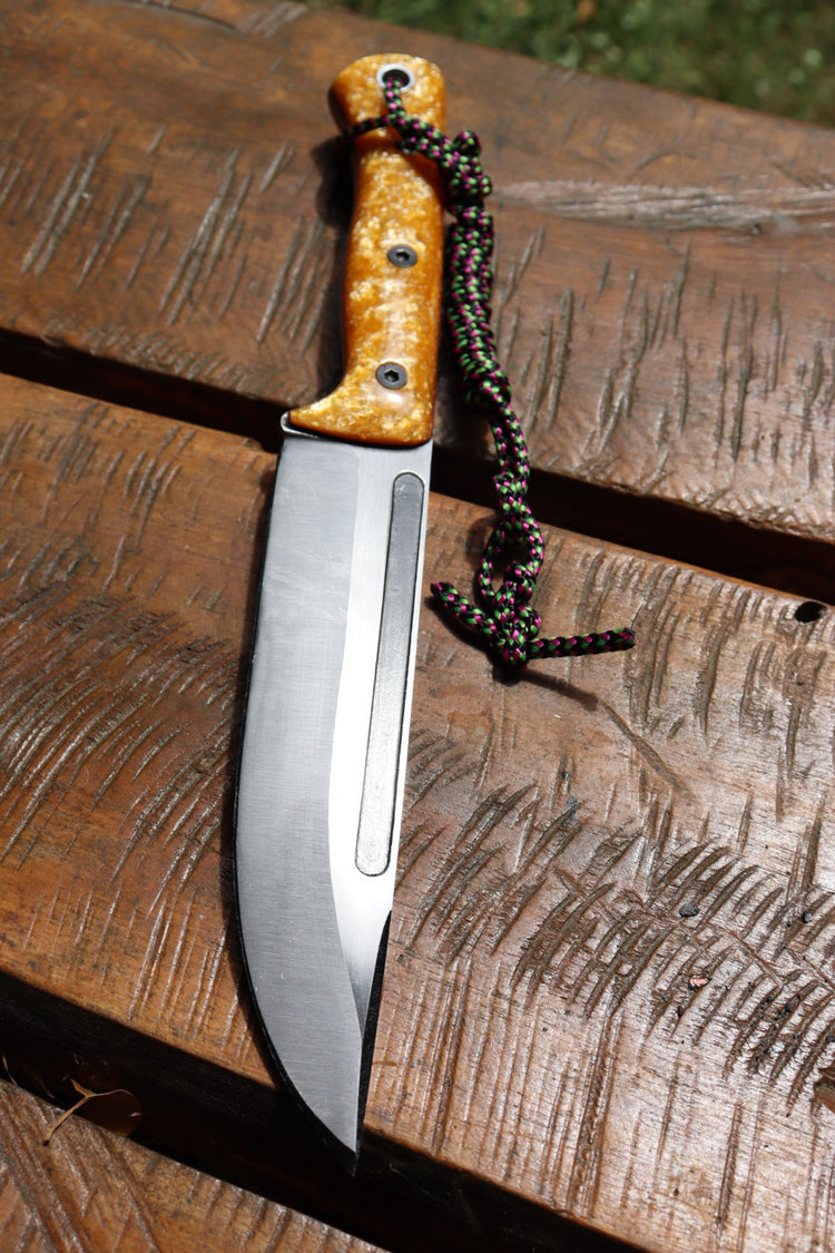 Hadrian Messer | Handgefertigtes Schweizer Bushcraftmesser – LAMINA Knives